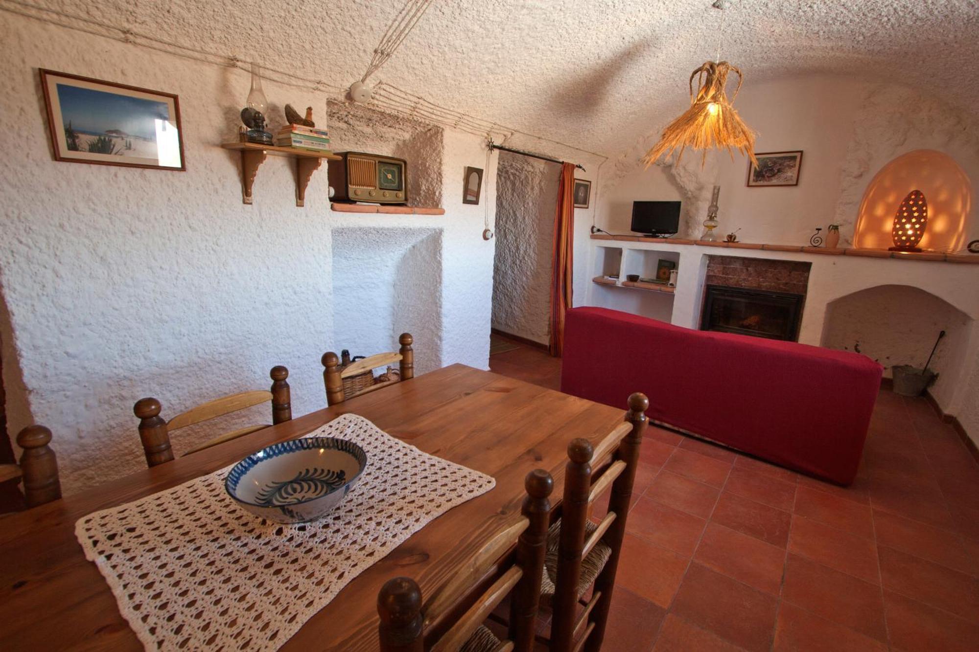 Cuevas El Torriblanco Guest House Gorafe Luaran gambar