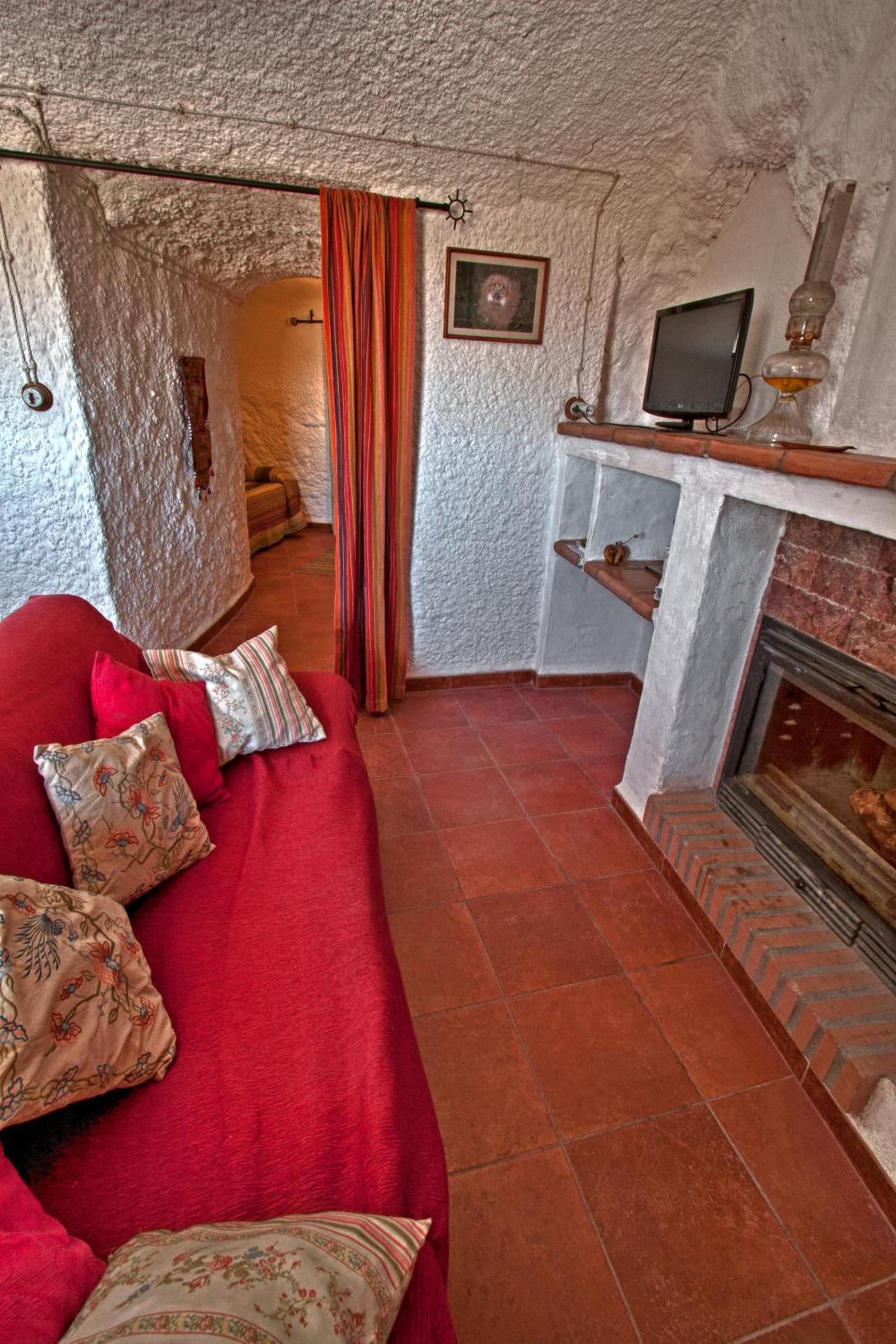 Cuevas El Torriblanco Guest House Gorafe Luaran gambar