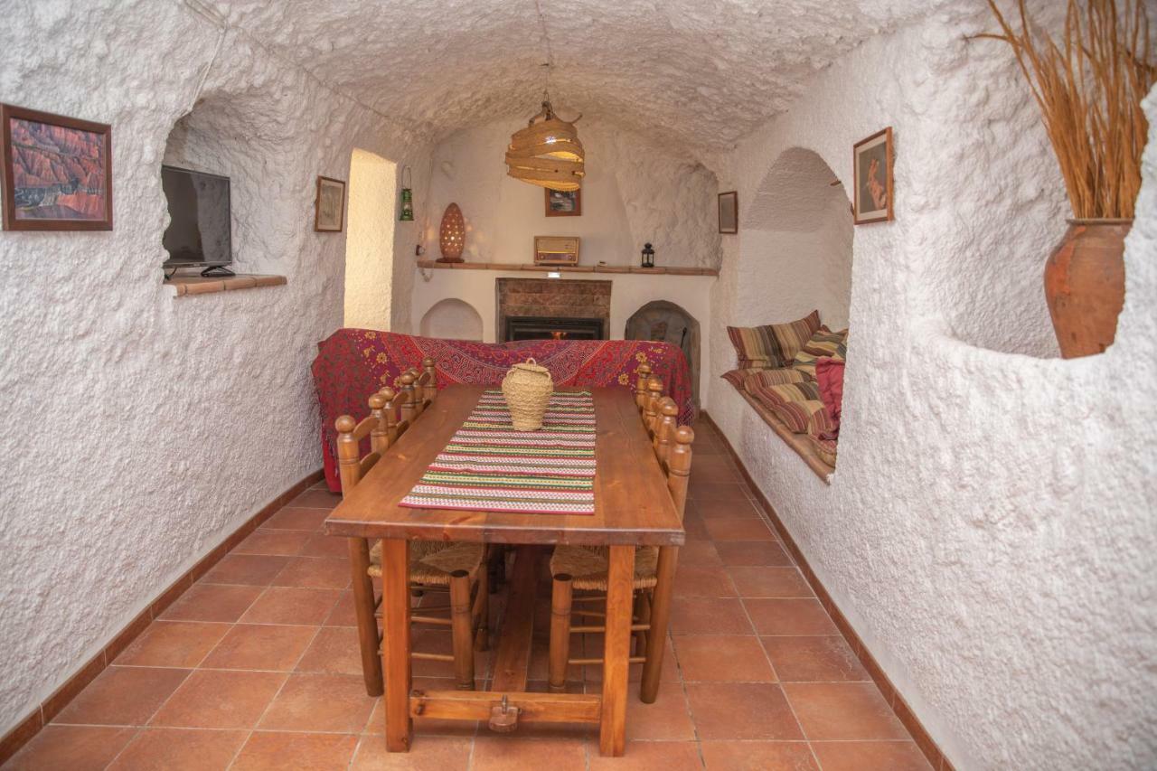 Cuevas El Torriblanco Guest House Gorafe Luaran gambar