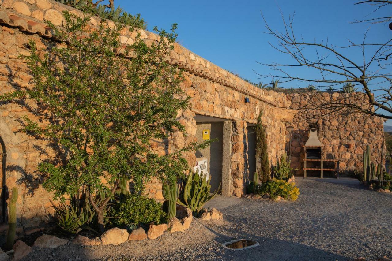 Cuevas El Torriblanco Guest House Gorafe Luaran gambar